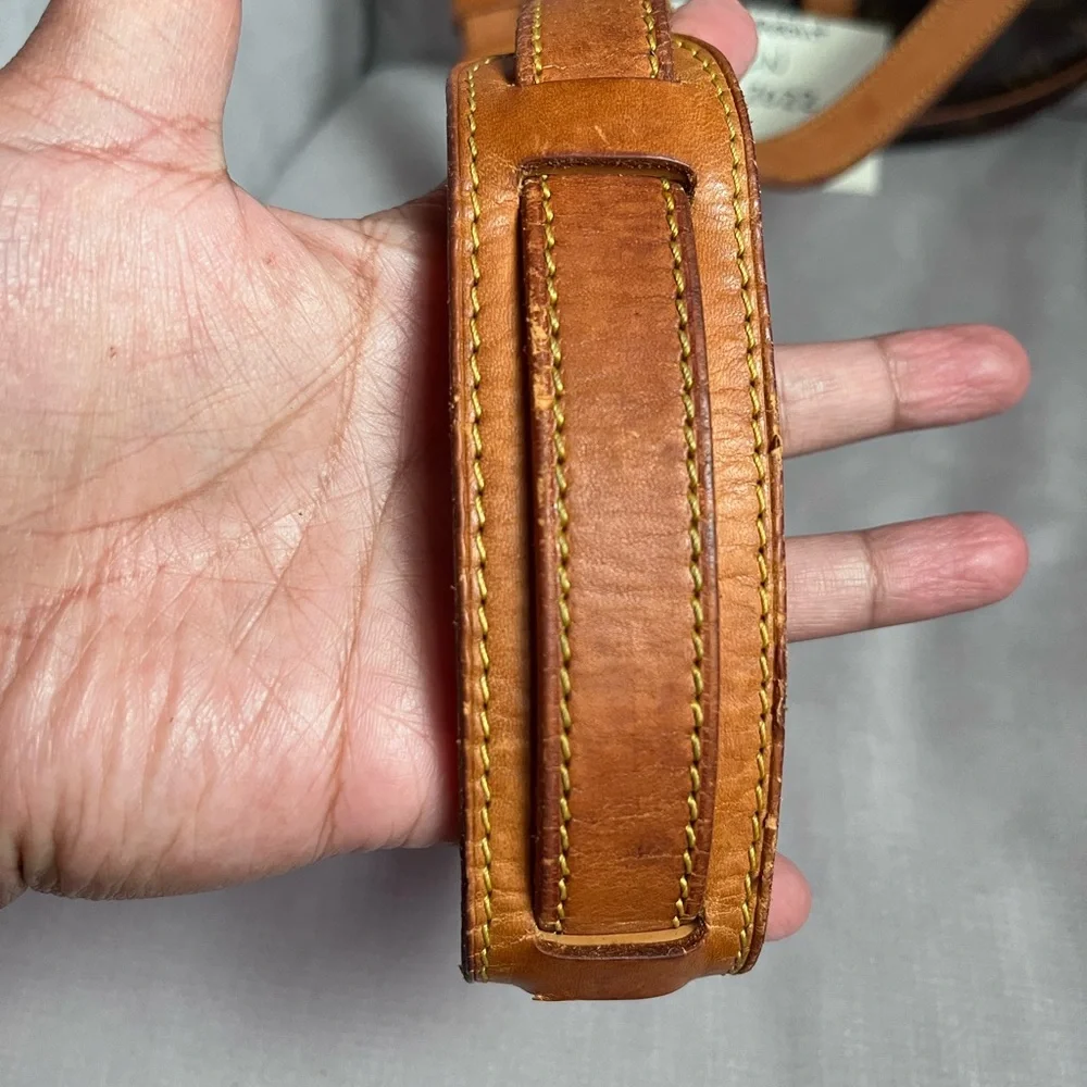 Louis Vuitton Jeune Fille MM shoulder bag - Picture 9 of 16